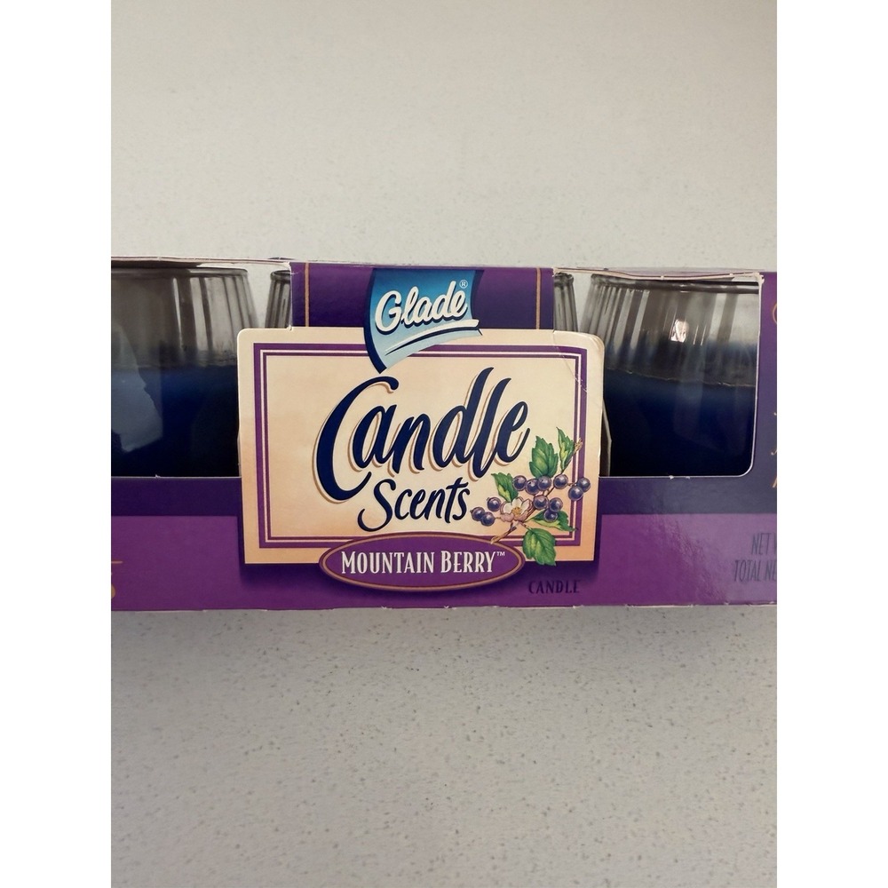 NOS Glade Candle Scents Mountain Berry Candle 3 Pack /4 oz. Vintage 1996